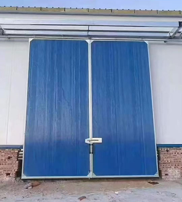 敦煌工业门在大型仓储物流通道中的应用实例